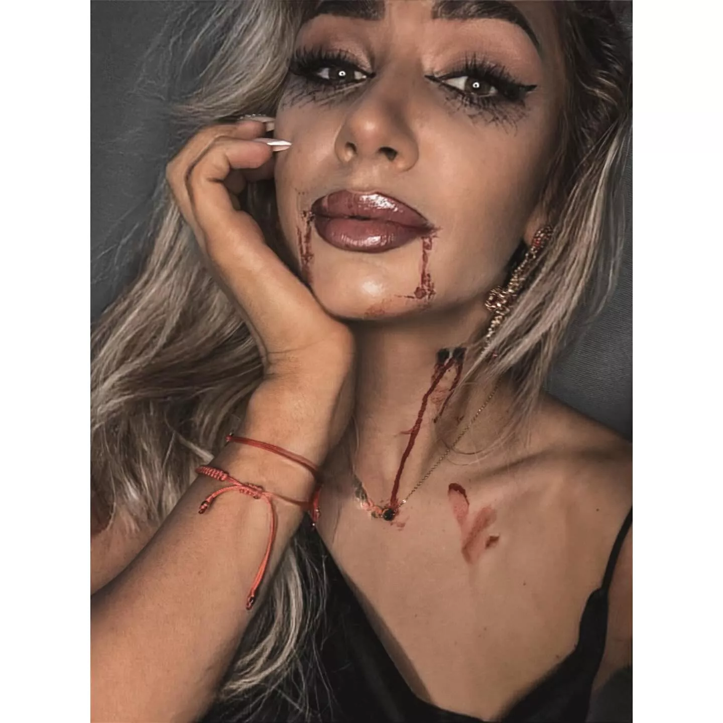 Małgorzata Główka z zespołu Camasutra cała we krwi?! Gwiazda disco polo nie do poznania! 